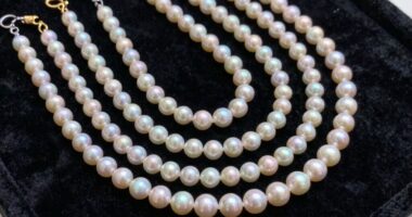 top freshwater pearl necklaces