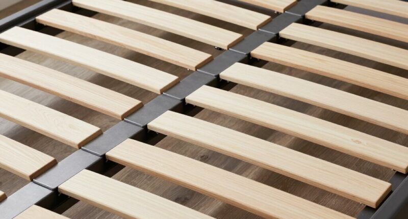 supportive noise reducing slats