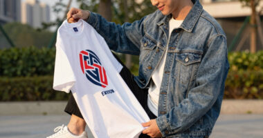 11 Best Logo Graphic T-Shirts in 2026
