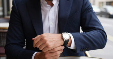15 Best Stylish Men's Leather Watches for 2026