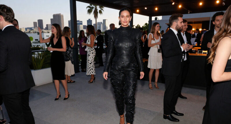So *This* Is What L.A.’s Best Dressed People Wear To A Fashion Party